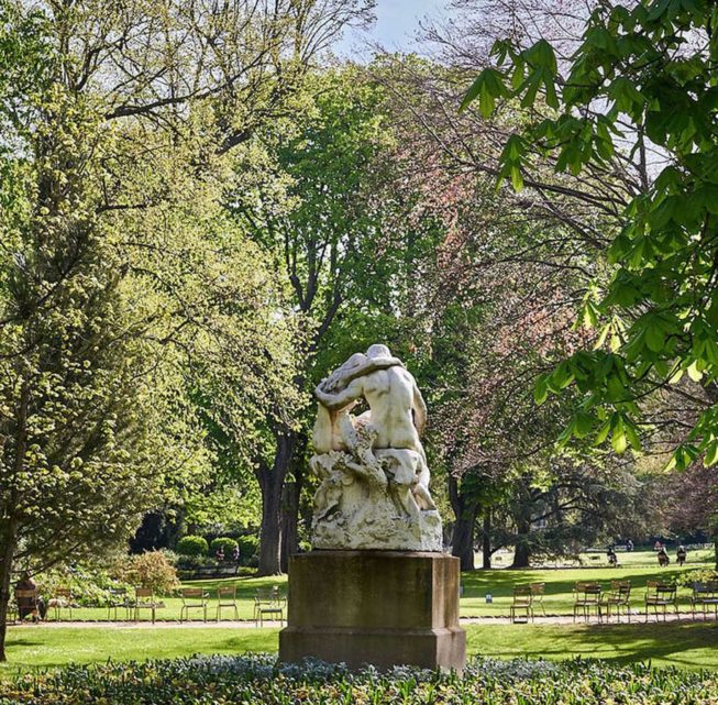 Statues - Hôtel de luxe Paris 6 – Hôtel Sainte-Beuve